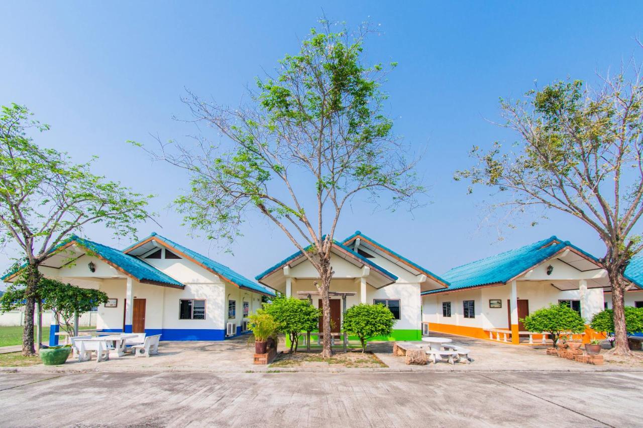Oyo 658 Peamsook Resort Prachuap Khiri Khan Ngoại thất bức ảnh